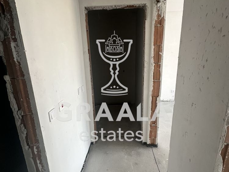 🏡 Югоизточен тристаен апартамент в Малинова долина - 0