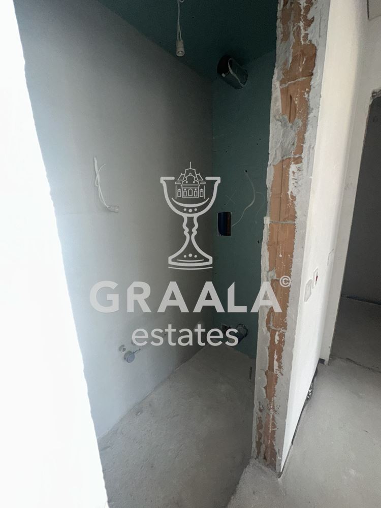 🏡 Югоизточен тристаен апартамент в Малинова долина - 0